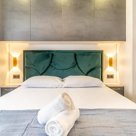 Luxury In The Center Of