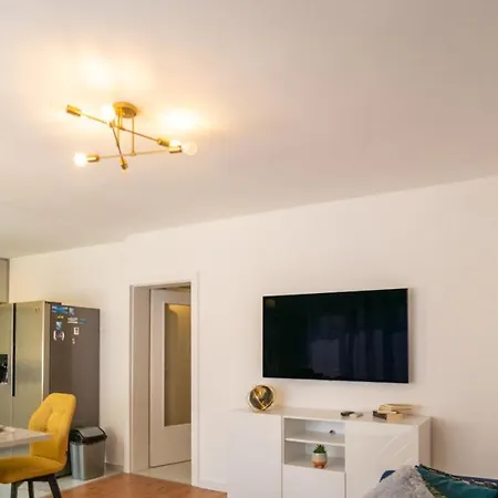 Luxury In The Center Of